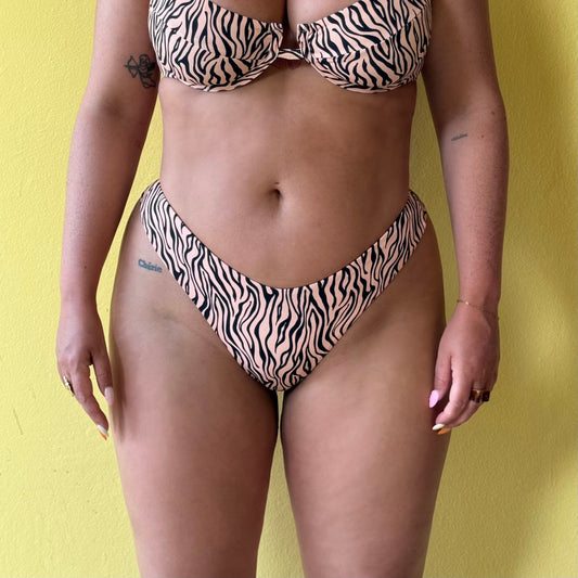 Exquisite Bottom - Zebra