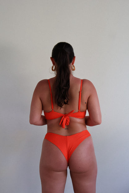 Bold Top - Redhot